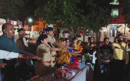 नजूल कॉलोनी पहुंची एसपी ने दिलाई नशे से दूर रहने की शपथ