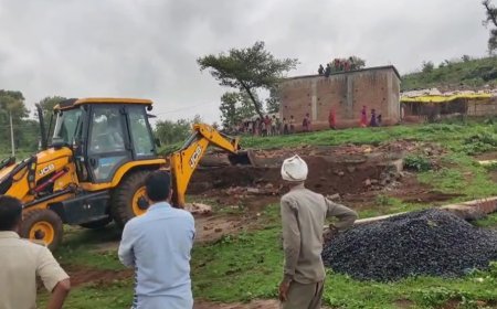 एनएफएल इंजीनियर और मंगेतर से बर्बरता करने वालों की जमीन पर चला बुलडोजर