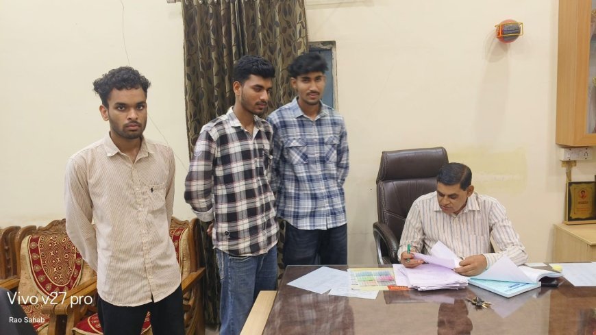 एक महीना पहले शुरु हुआ सत्र, नियमित कक्षाएं नहीं लगीं