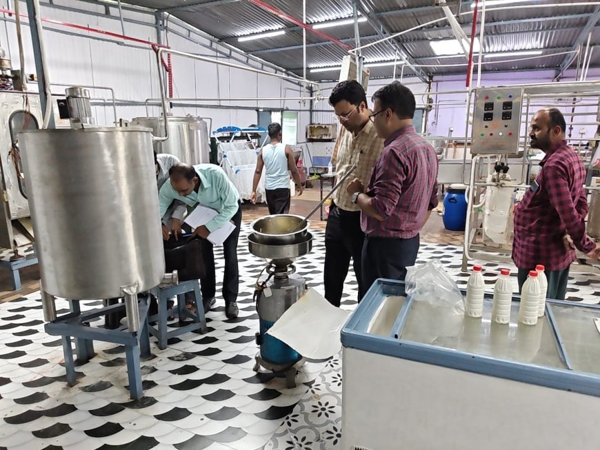 राघौगढ़ में खाद्य विभाग की बड़ी कार्रवाई, बिना लाइसेंस चल रही डेयरी यूनिट सील