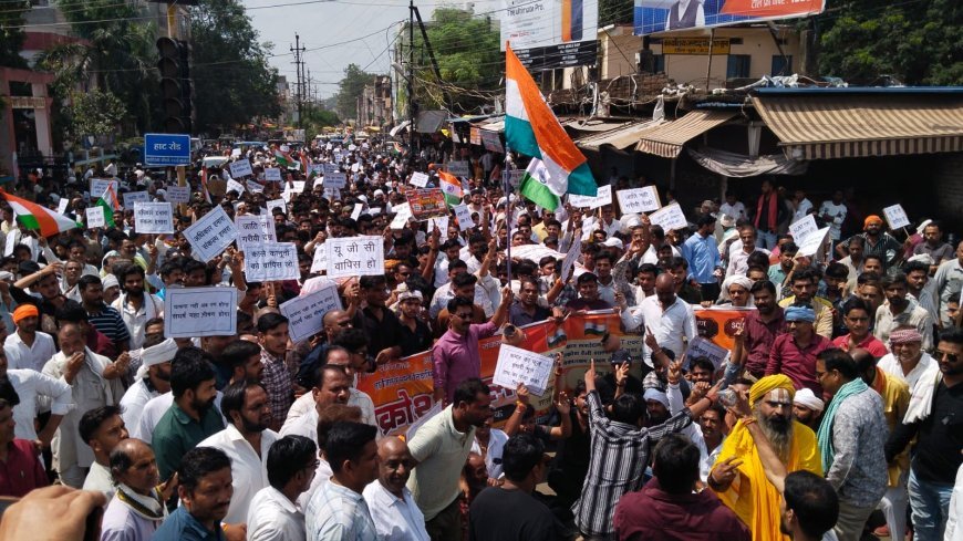 यूजीसी, आरक्षण व्यवस्था में संशोधन और एट्रोसिटी एक्ट   के विरोध में सवर्ण समाज की हुंकार