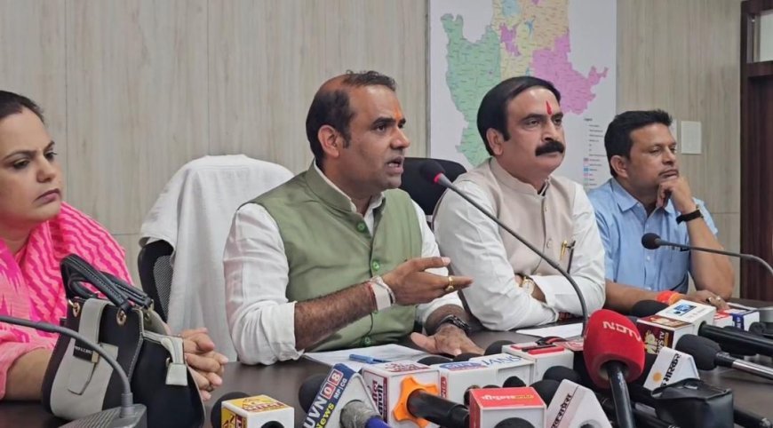 एसआईआर के मुद्दे पर भ्रम फैला रहे राहुल और कांग्रेस